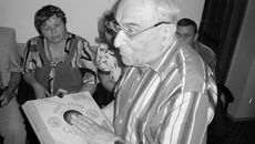 «Пластинки теряют свое качество не от старости, а от того, что их неправильно используют», — объясняет Наум Шафер.