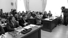 Городские и областные депутаты решили общими усилиями бороться с острой проблемой.