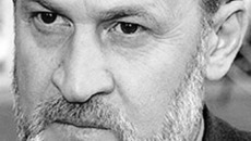 Ахмед Закаев, объявленный в международный розыск, был арестован, а затем отпущен польскими властями.