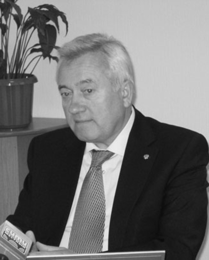 Леонид Ивлев.