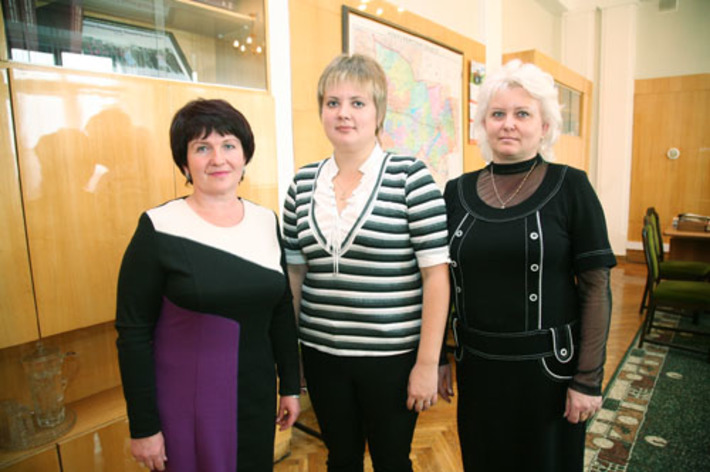 Лариса Переляхина, Любовь Шелепанова и Наталья Архипова (слева направо).