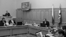 На заседании правительства области.