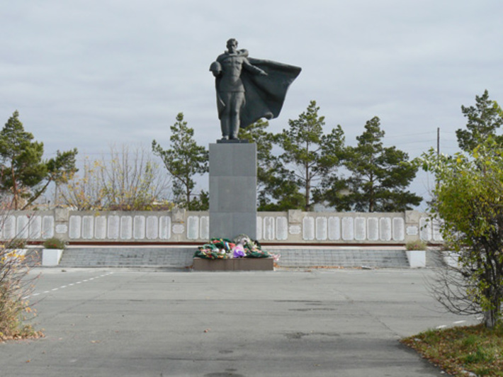 Памятник воину-освободителю.