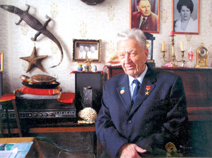 Виктор Васильевич Козлов.