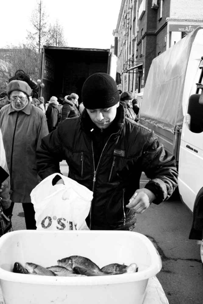 Нет более свежей рыбы, чем живая.