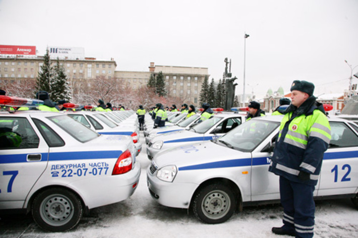 Новые автомобили пополнили парк новосибирской милиции.