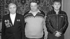 Глава династии Иван Тимофеевич Палкин, его сын Сергей Иванович и внук Андрей.