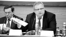 Константин Цицин — участникам «круглого стола»: «Государство отдает долги, но оно не резиновое».