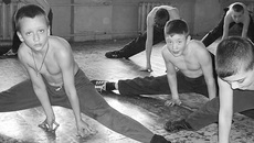 Не можешь — научат.    Фото Бориса МОСКВИНА.