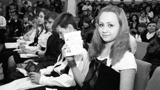 Екатерина Сулина — корреспондент газеты «Школьный вестник». В новосибирской школе № 58 ее очень ценят.