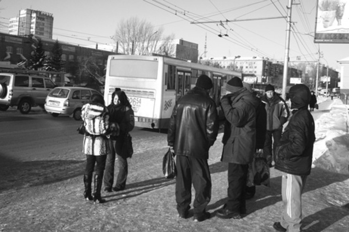 Когда на улице минус 20о, любая задержка автобуса вызывает раздражение.