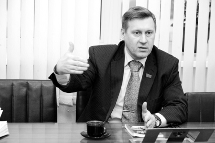 Депутат Госдумы рассуждает о проблемах и потенциале региона и всей страны. Фото Сергея ДЯТЛОВА.