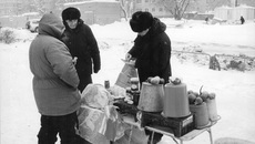 Избыток урожая на продажу. Фото Бориса МОСКВИНА.