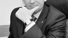 Глава города Сергей Аверьяскин.