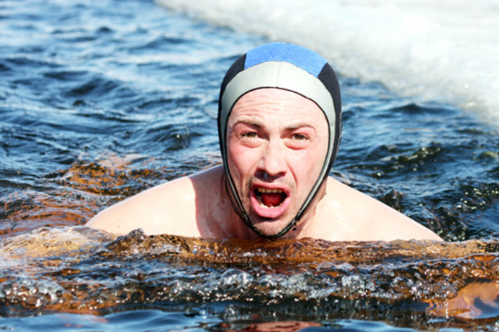 Пловец-экстремал, он же Дед Мороз.