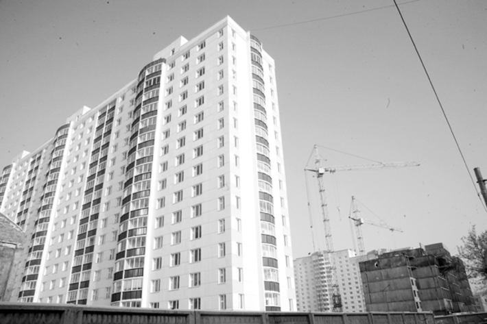 Расти этажам. Фото Бориса МОСКВИНА.