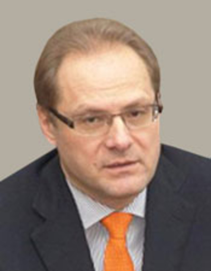 Губернатор Новосибирской области В. А. ЮРЧЕНКО.