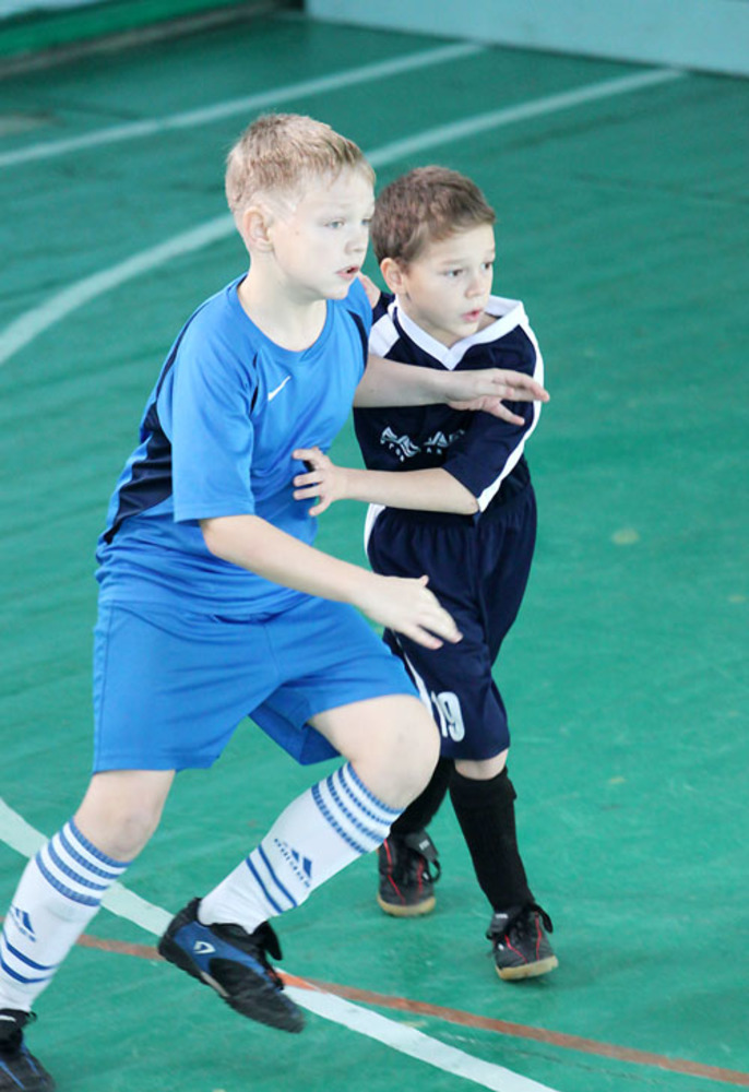 Сын и папа в борьбе за здоровый образ жизни. Фото прислала семья МЧЕДЛИШВИЛИ.