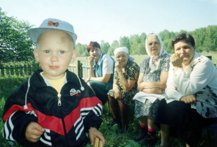 Я тут главный...  На снимке: семья Бородиных