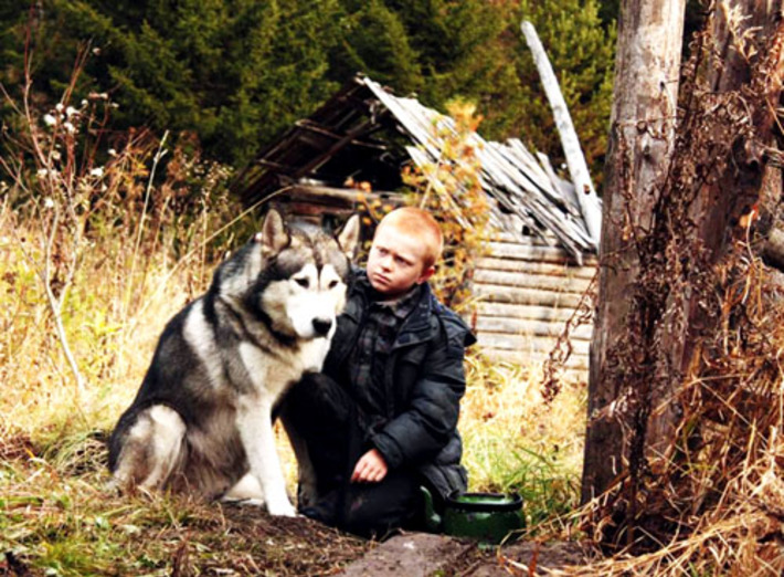 Главная тема фильма «Сибирь. Монамур» — милосердие  и сострадание.