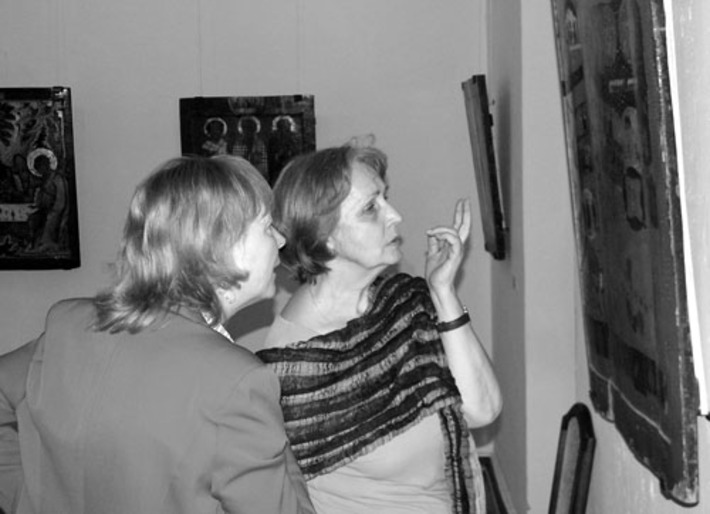 Древние иконы из Ярославля интересны не только знатокам. Фото Алексея ФЕДОРОВА.