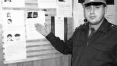 Поступил новый сигнал беды — и надо идти на помощь. Фото Вадима ГЛУХОВА
