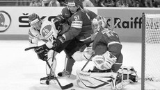 На первенстве мира сборная России уступила финнам. Фото с сайта sport.express.ru