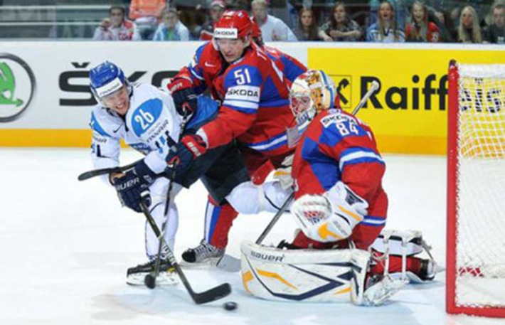 На первенстве мира сборная России уступила финнам. Фото с сайта sport.express.ru