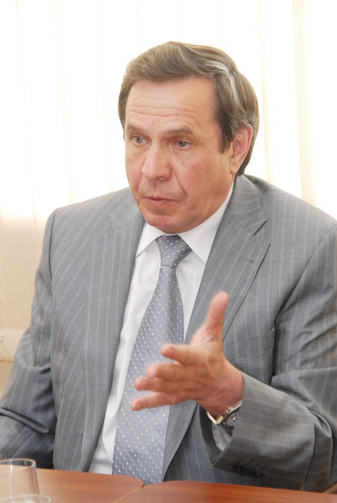 Владимир Городецкий ответил на все вопросы журналистов «Советской Сибири». Фото Михаила ПЕРМИНА