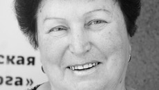 «Я никогда не пройду мимо человека, которому нужна помощь», — вот так просто Вера Викторовна Артемова выражает свое жизненное кредо. Фото автора и из личного архива героини