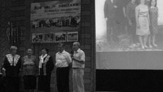 Молодыми учителями они начинали работать в волчанской школе. Фото Гаянэ ГРУЗДЬ