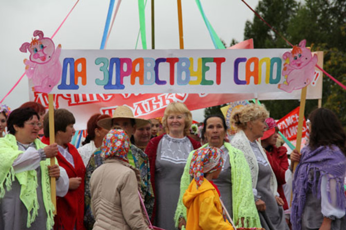 Для Сибири сало — самый важный продукт. Снимки предоставлены администрацией Колыванского района