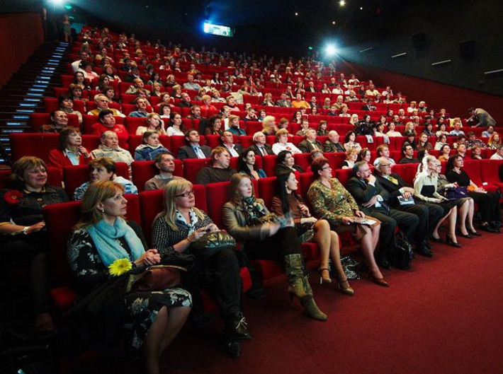 Организация работы  со зрителями, мощное техническое оснащение  в кинотеатре «Победа»  — пример для развития государственных кинозалов. Фото с сайта www.x1.ru