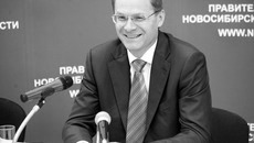 Пресс-конференция губернатора Новосибирской области прошла в новом формате. Фото Михаила ПЕРМИНА