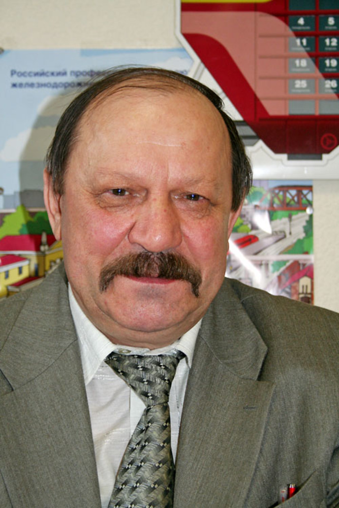 Александр Анатольевич Сафонов, председатель совета ветеранов моторвагонного депо. Фото автора