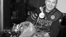 Александр Логутенко. Чествование в департаменте ФКиС. Фото Натальи МАНТОРОВОЙ