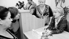 Активистки трудовых коллективов промышленных предприятий озвучили предложения по решению актуальных городских вопросов.     фото Павла КОМАРОВА