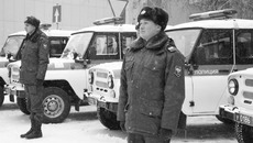 Тридцать новых автомобилей переданы патрульной постовой службе. Фото Михаила ПЕРМИНА
