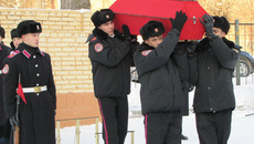 В последний путь. Фото пресс-службы кадетского корпуса