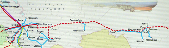 Пунктиром обозначены перспективные скоростные линии