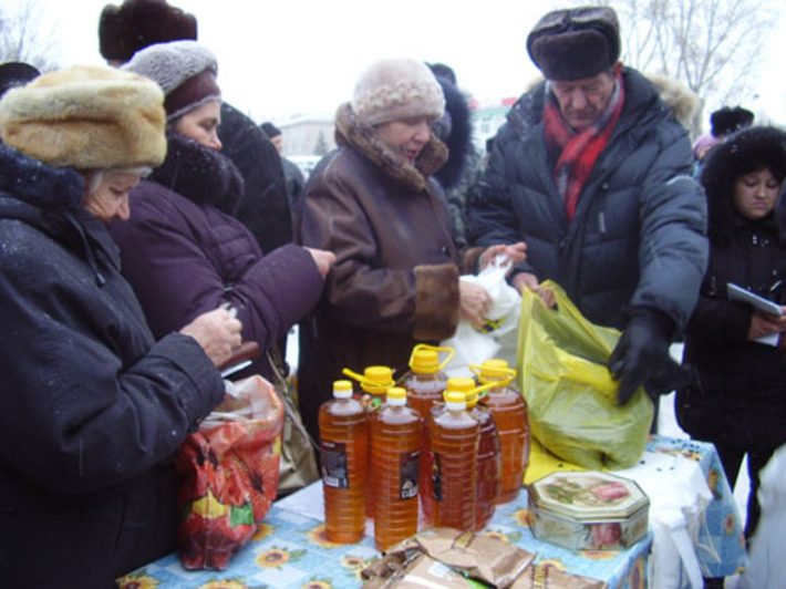 Вкусная продукция от «Простора» всегда пользуется спросом у покупателей. Фото Марины ЛУПЕЙКЕНЕ