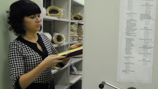 На новых стеллажах найти нужный документ дело пары минут. Фото Павла КРАСИНА