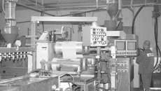 В производственном цехе ЗАО «Терна-Полимер»