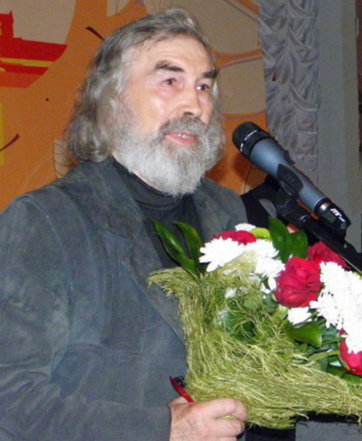 Виктор БУХАРОВ