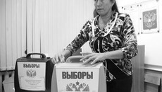 На предстоящих выборах они будут работать под «оком» веб-камер. Фото Михаила ПЕРМИНА