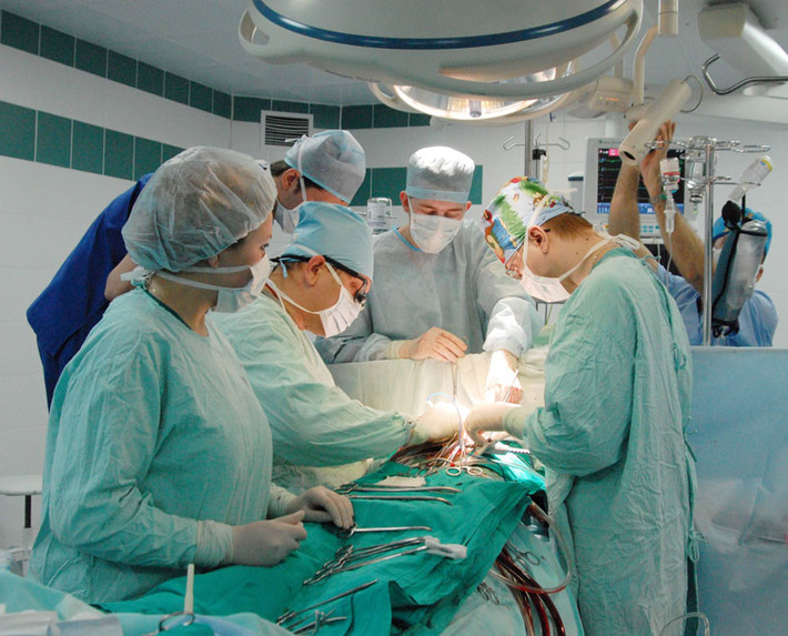 За более чем 20 лет количество операций выросло в 10 раз.  Фото Павла КОМАРОВА