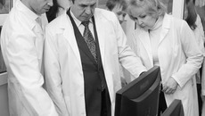 Одна из составляющих модернизации — установка современного оборудования. Фото пресс-службы мэрии