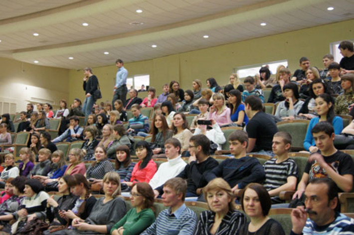 Зал свою красоту показал. Фото Николая ЦАРЕВА