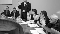 Депутаты за развитие транспорта. Фото Валерия ПАНОВА