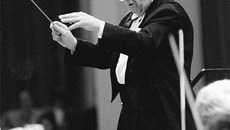 К собственному 70-летию дирижёр Алексей Людмилин сделал себе необычный подарок — мюзикл. Фото предоставлено театром «Глобус»